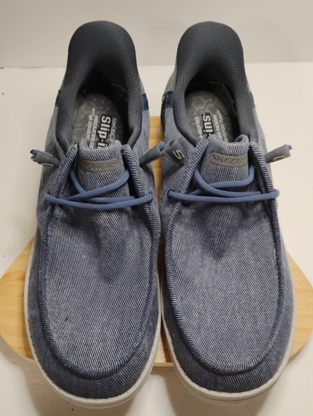 Skechers Men's Blue Slip-On Canvas Casual Loafers